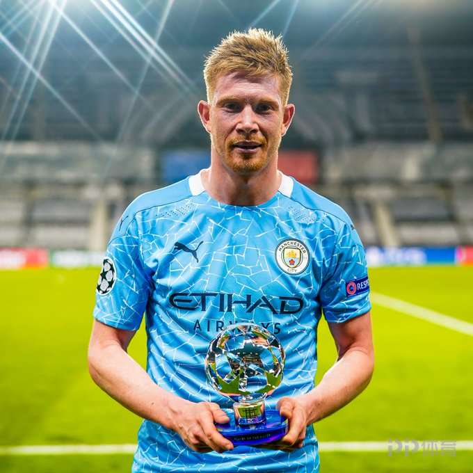 快攻从后场发起一气呵成