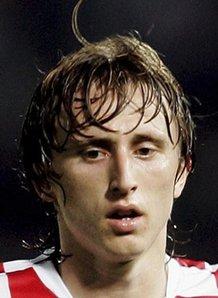 媒体人：国安足协杯冠军奖金八位数起步，是董事长找来的钱