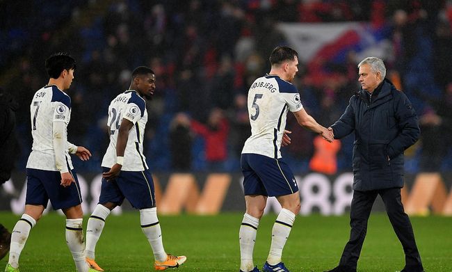 津媒谈邵佳一：土帅对阶段性考核的要求无异议且薪酬好商量