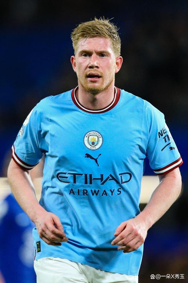 玉昆球迷在机场深情送别安德森，安德森的回应藏着太多不舍